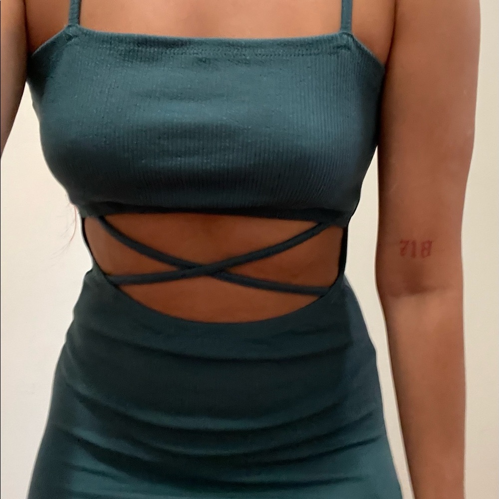 Hunter green midi dress from H&M with cross cut out mid section